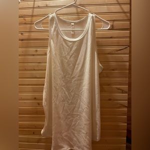 Never worn. White tank top.